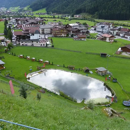 Steinadler Bed & Breakfast Neustift im Stubaital